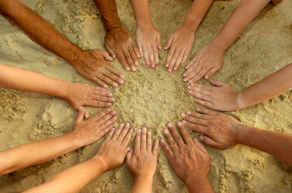 People’s mandala – 12 hands
