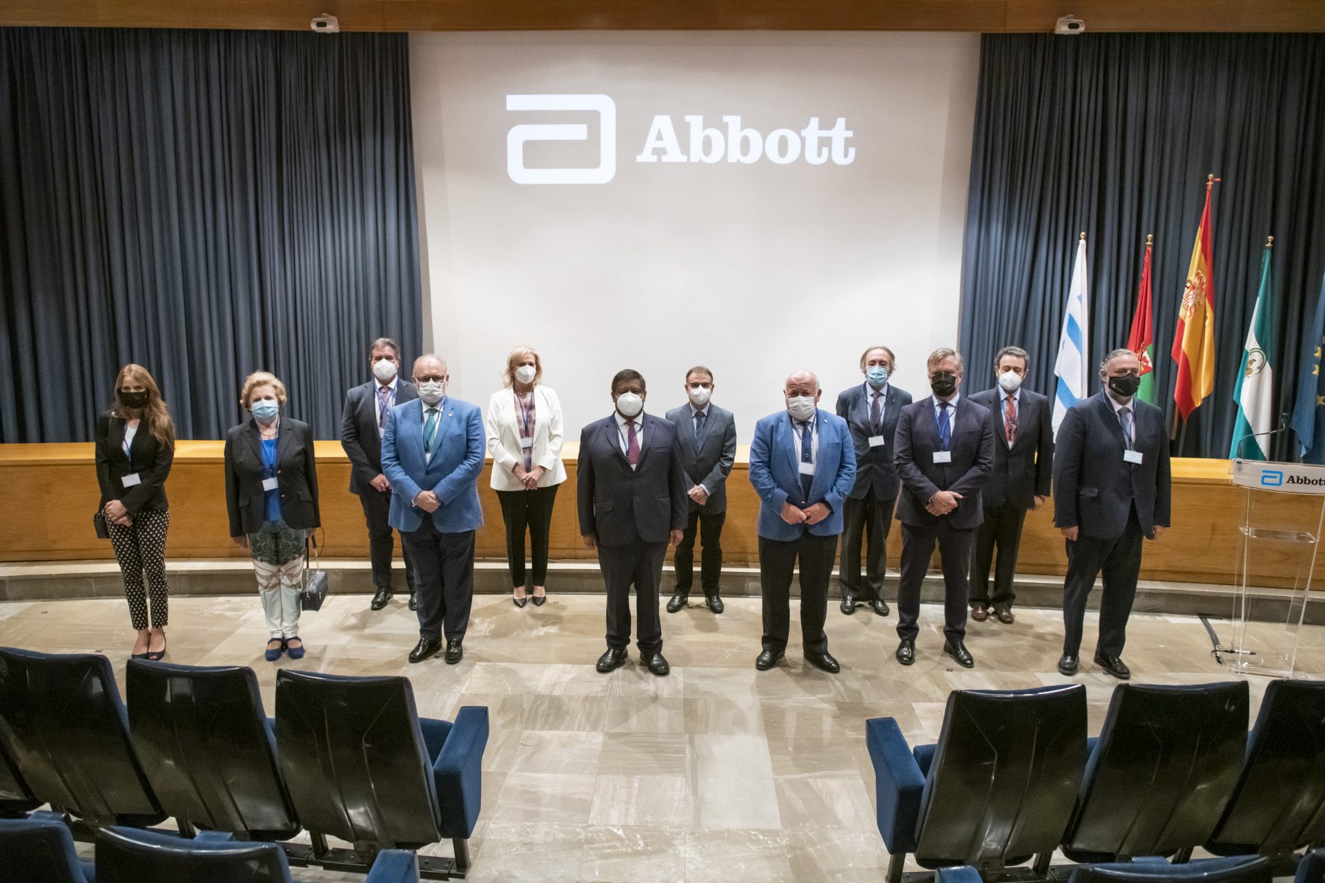 Foto 2_Foto familia salón de actos